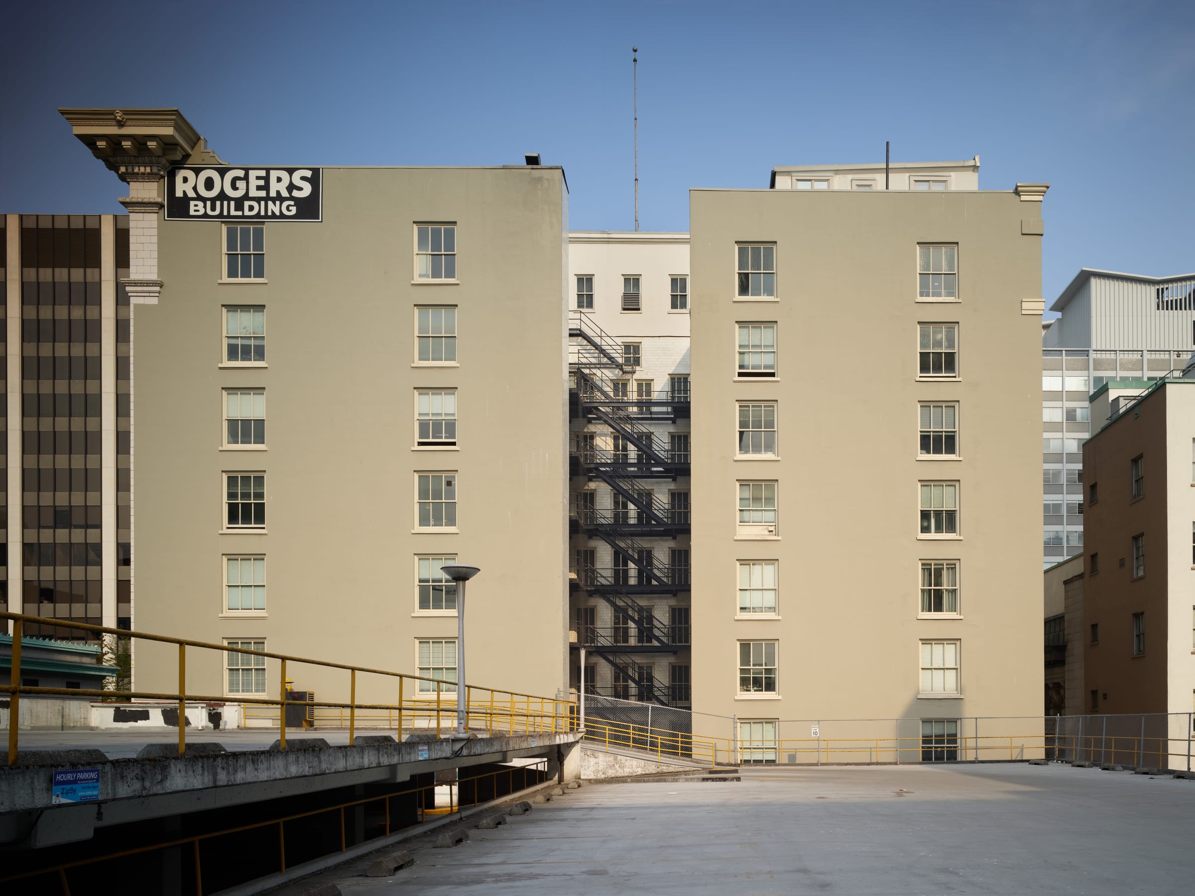 Rear elevation of the Rogers Building showing the two wings of its U-shaped plan